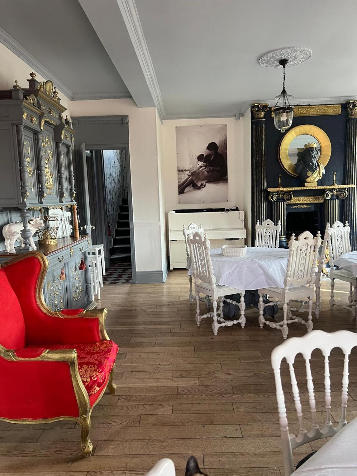 Villa Le Manoir De La Baronnie Norrey-en-Auge Esterno foto