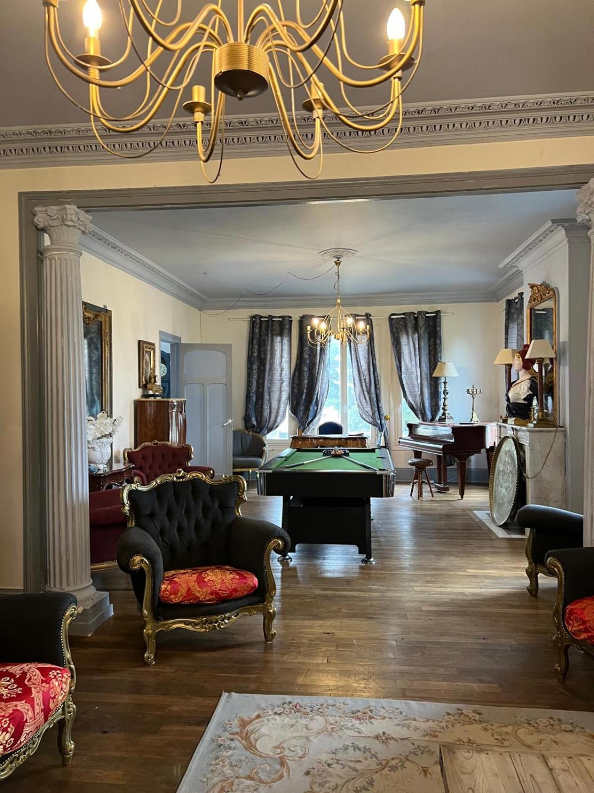 Villa Le Manoir De La Baronnie Norrey-en-Auge Esterno foto