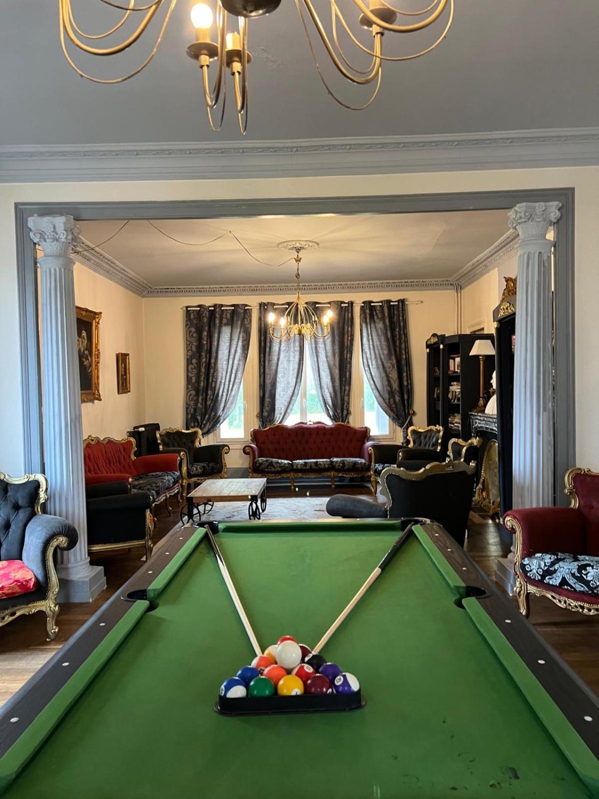 Villa Le Manoir De La Baronnie Norrey-en-Auge Esterno foto